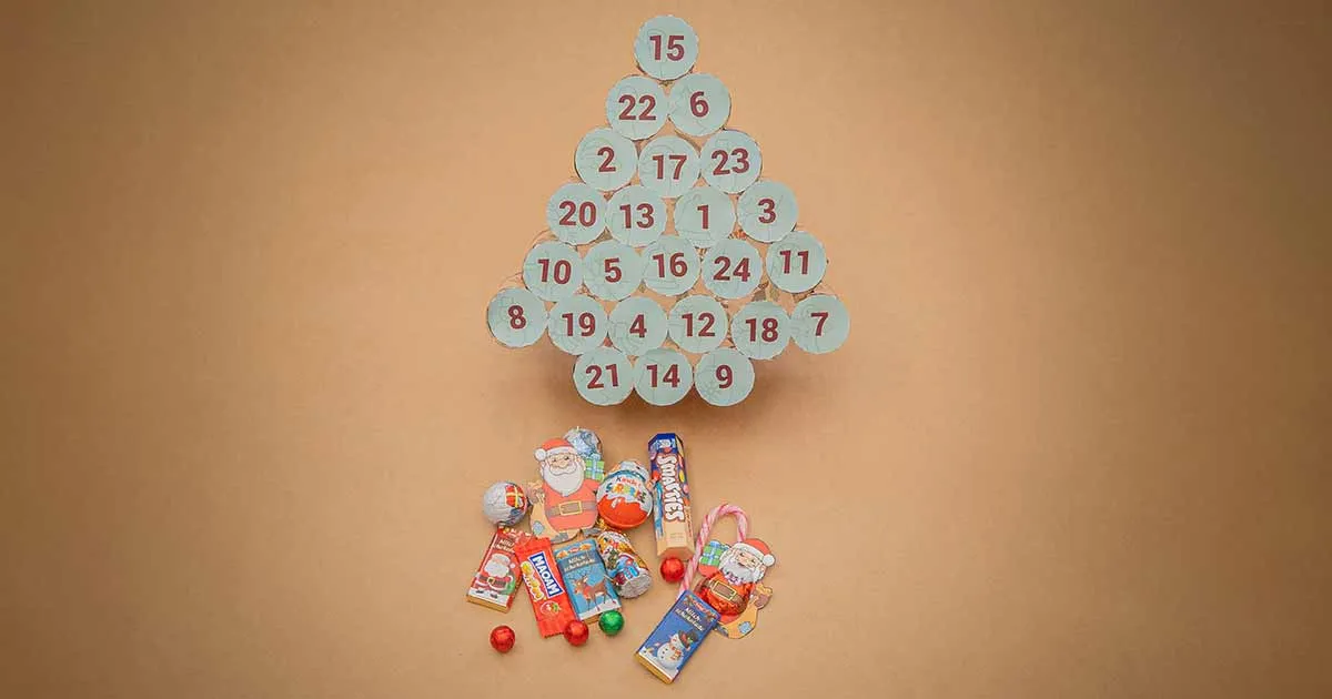 Bambo-Nature-Happy-Holidays-DIY-Christmas-calender-6