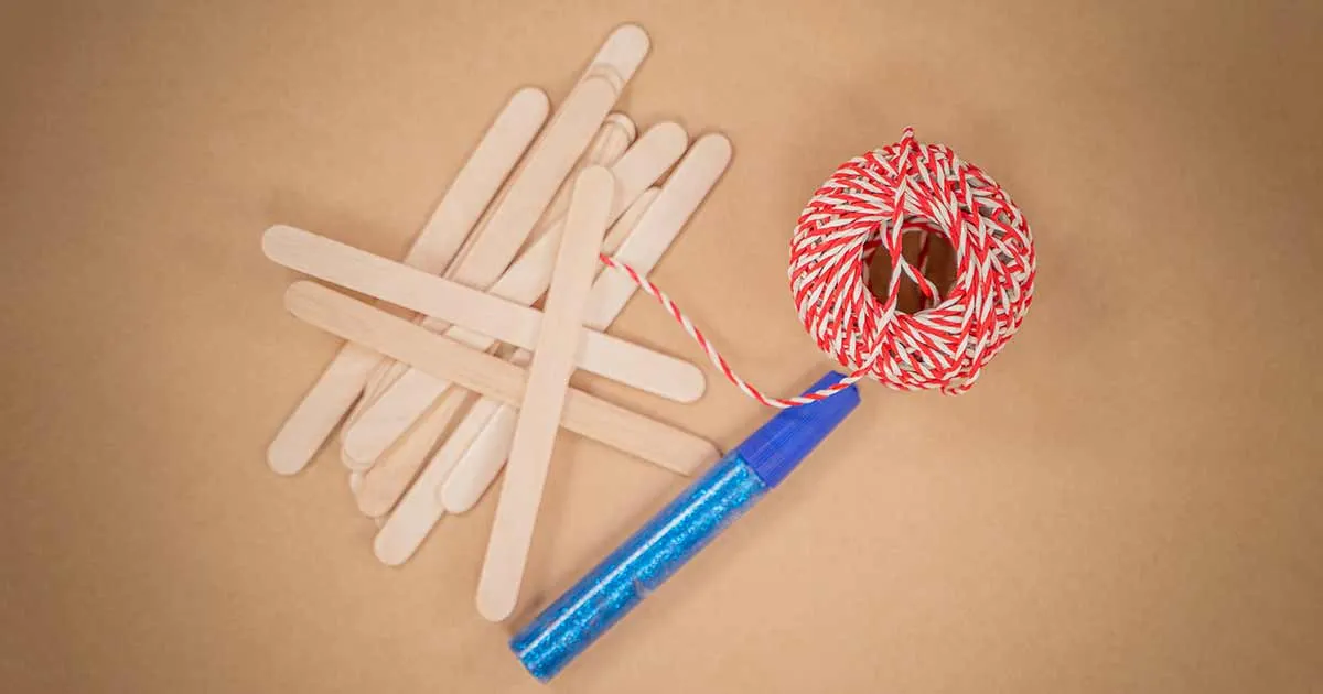 Bambo-Nature-Happy-Holidays-DIY-snowflake